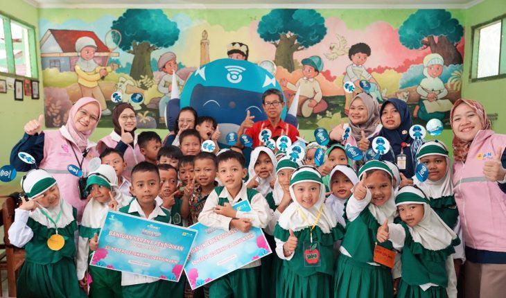 ## Srikandi PLN Icon Plus Sahabat Anak, Ajak Anak Indonesia Bermain dan Belajar
