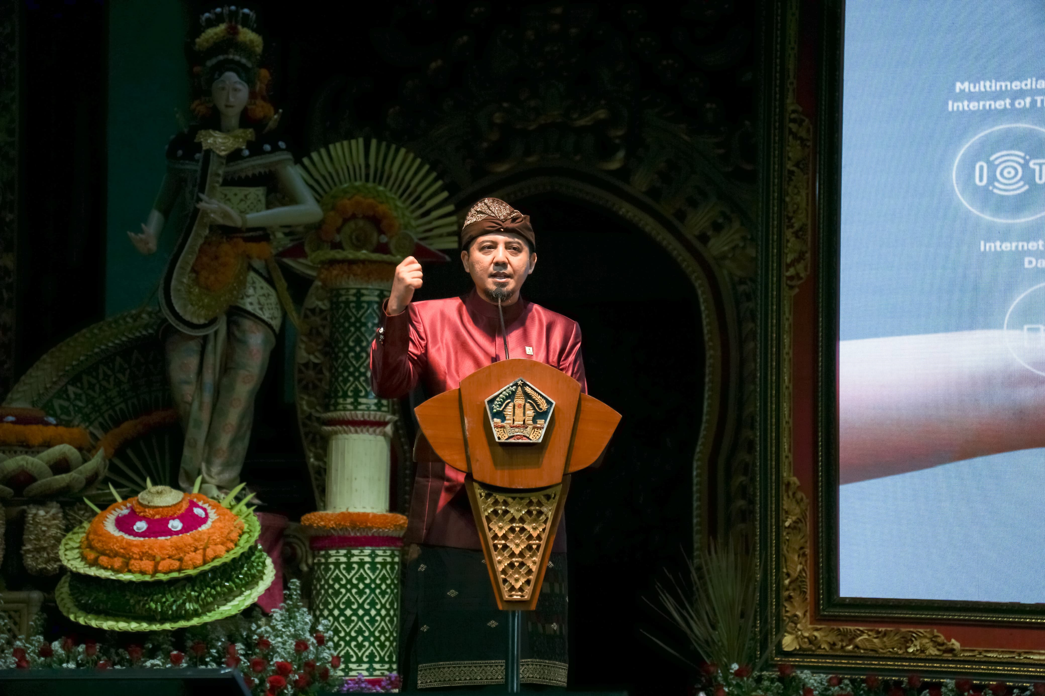 PLN Icon Plus Bersama Gubernur Bali Genjot Energi Baru Terbarukan dan Digitalisasi Daerah