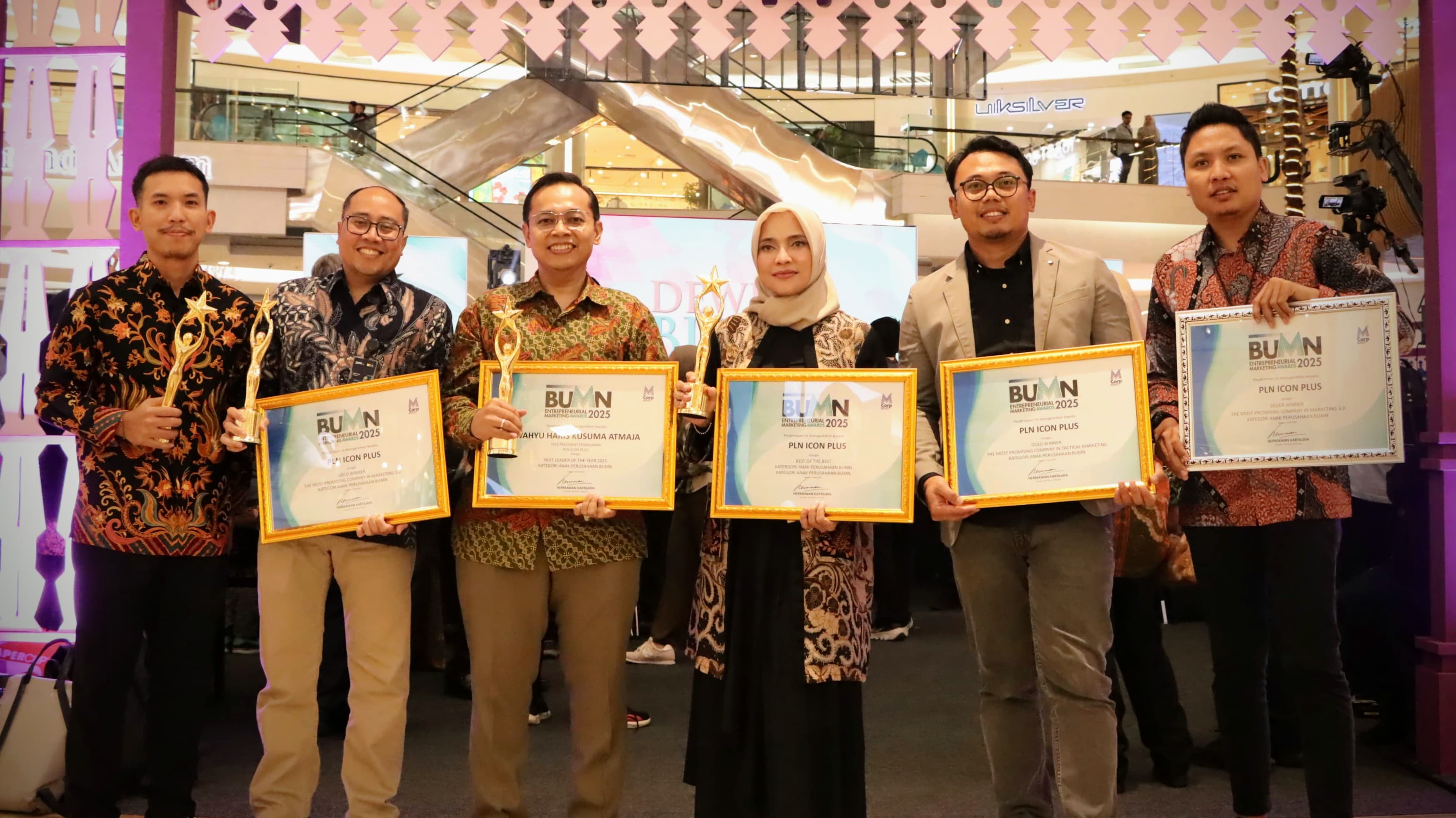 ## Luar Biasa, PLN Icon Plus sabet 5 Penghargaan BUMN Marketing Awards 2025